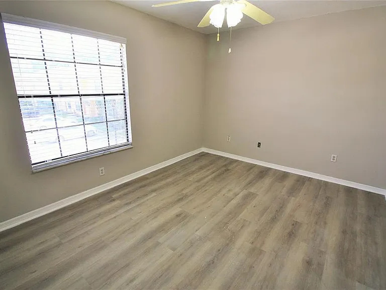 7446 Wynnewood Sq #190 — Photo 16