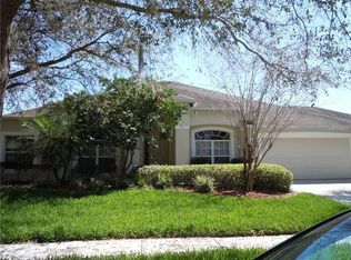 312 Savannah Oaks Pl, Seffner, FL 33584