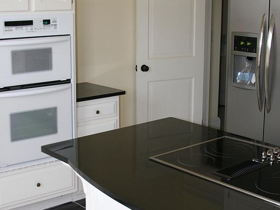 5th image of 1904 Chamberlain Ave APT 1