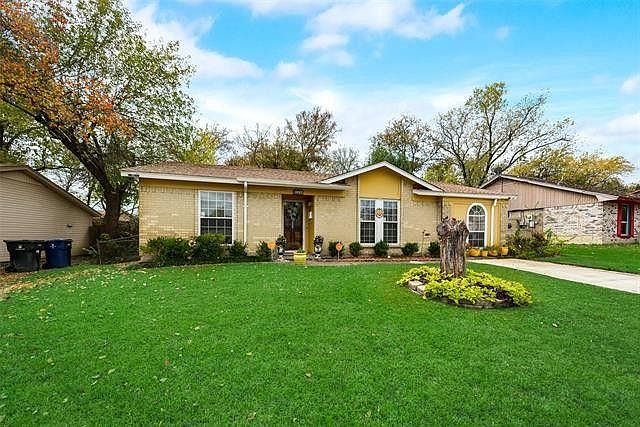 1st image of 1326 Colony Dr
