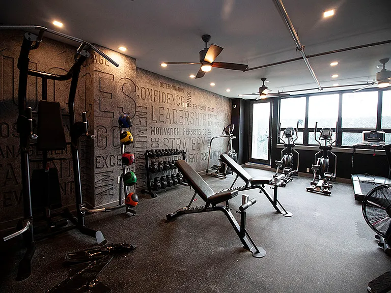 410 Tompkins Ave #4G — Photo 9
