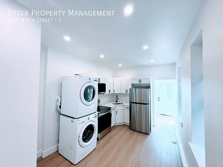 3050 N 8th St #1 — Photo 4