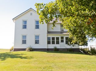 3122 Roosevelt St, Alburnett, IA 52202