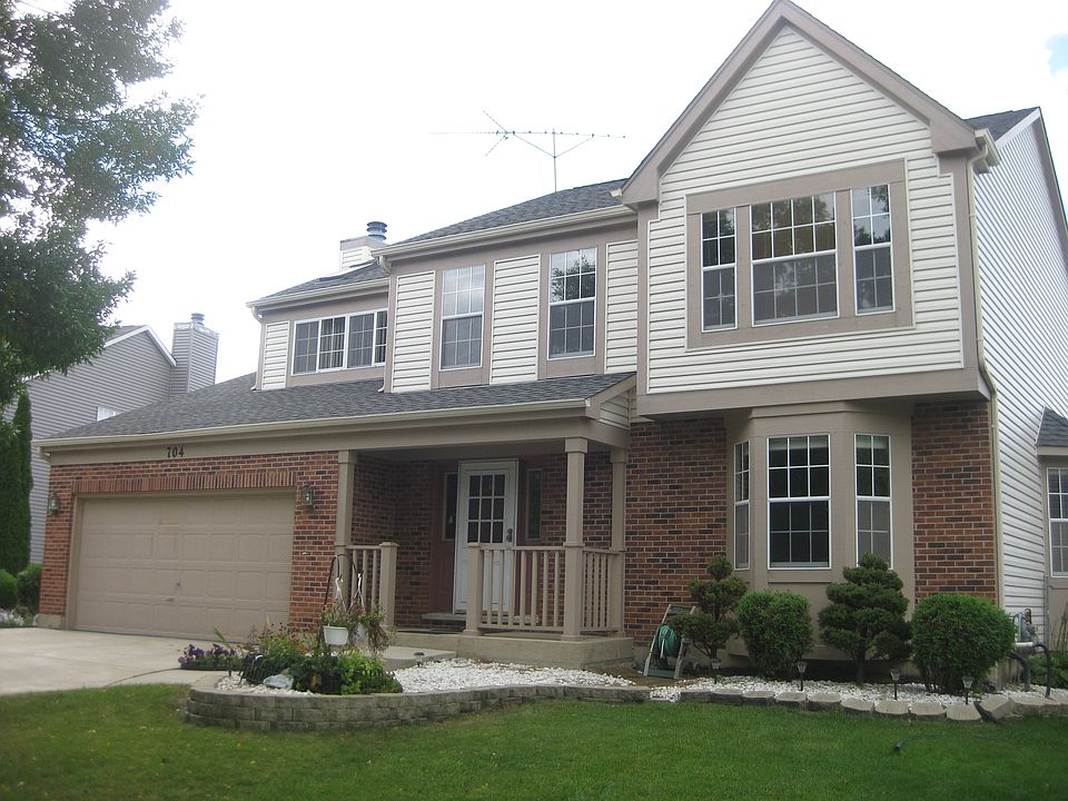 1st image of 704 Warwick Dr