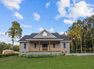 427 Ski St, Hohenwald, TN 38462