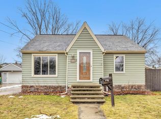 827 14th Ave, Green Bay, WI 54304