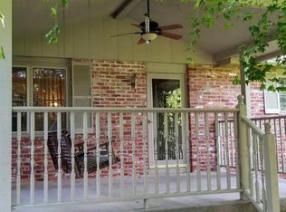 701 SW Prairie Ct, Topeka, KS 66606