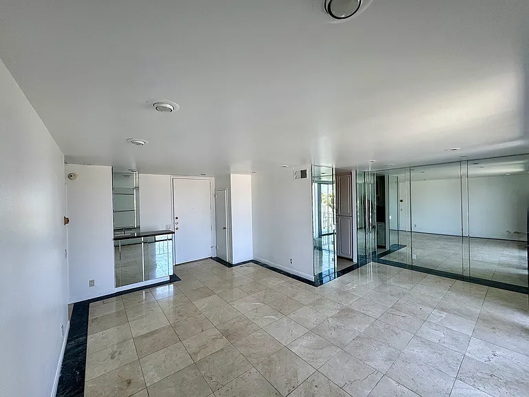 100 S Doheny Dr #803 — Photo 7