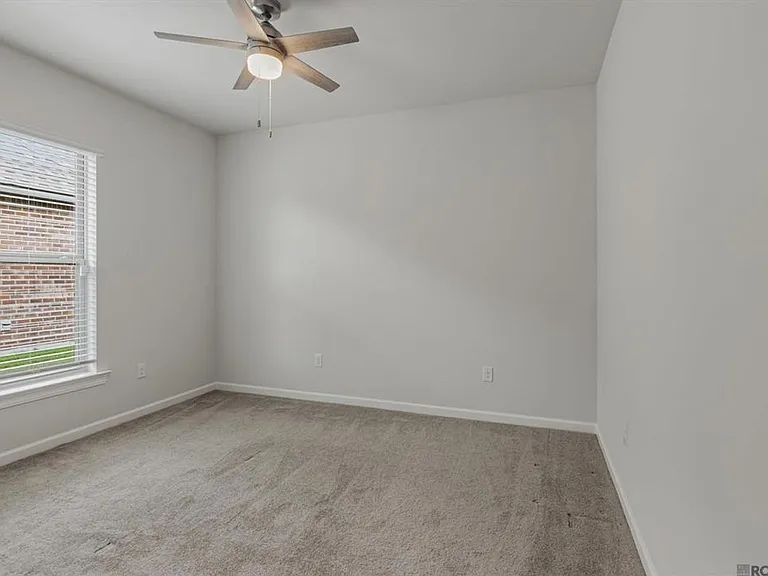 39110 Forestwood Ave — Photo 14