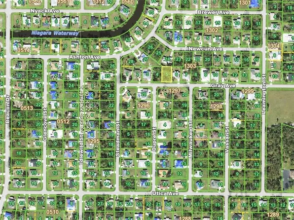 23072 Gray Ave #5, Punta Gorda, FL 33980