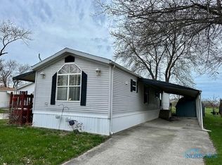 171 Morningside Dr, Pt Clinton, OH 43452