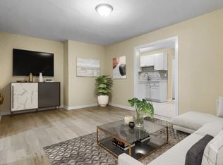 408 Valley St, Orange, NJ 07050