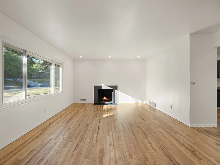 6472 SW 46th Pl — Photo 13