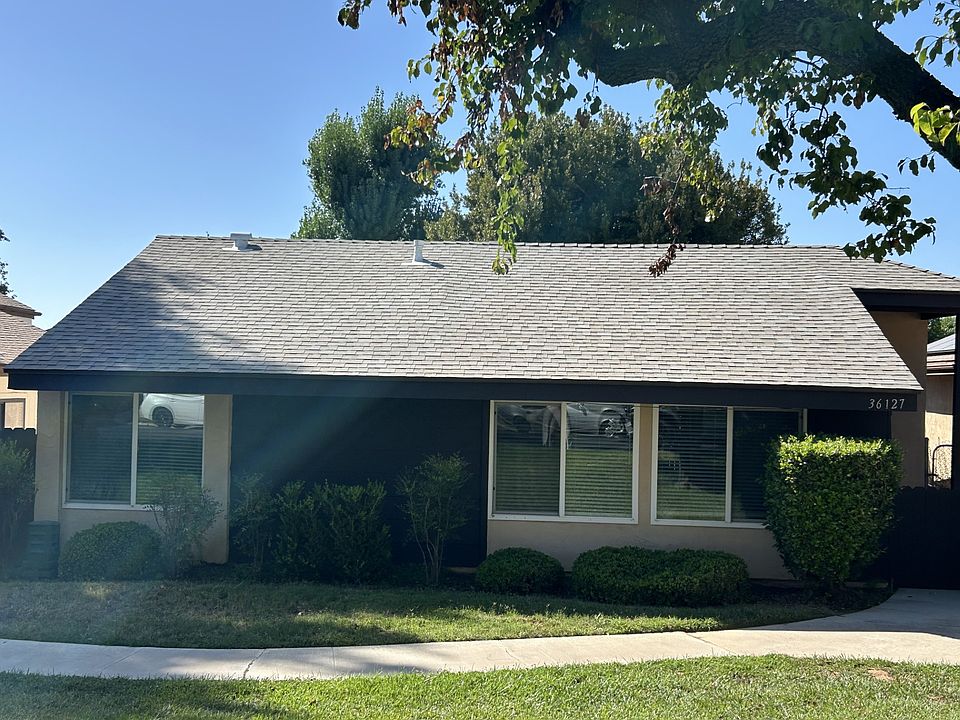 1st image of 36127 Fair Oak Trl