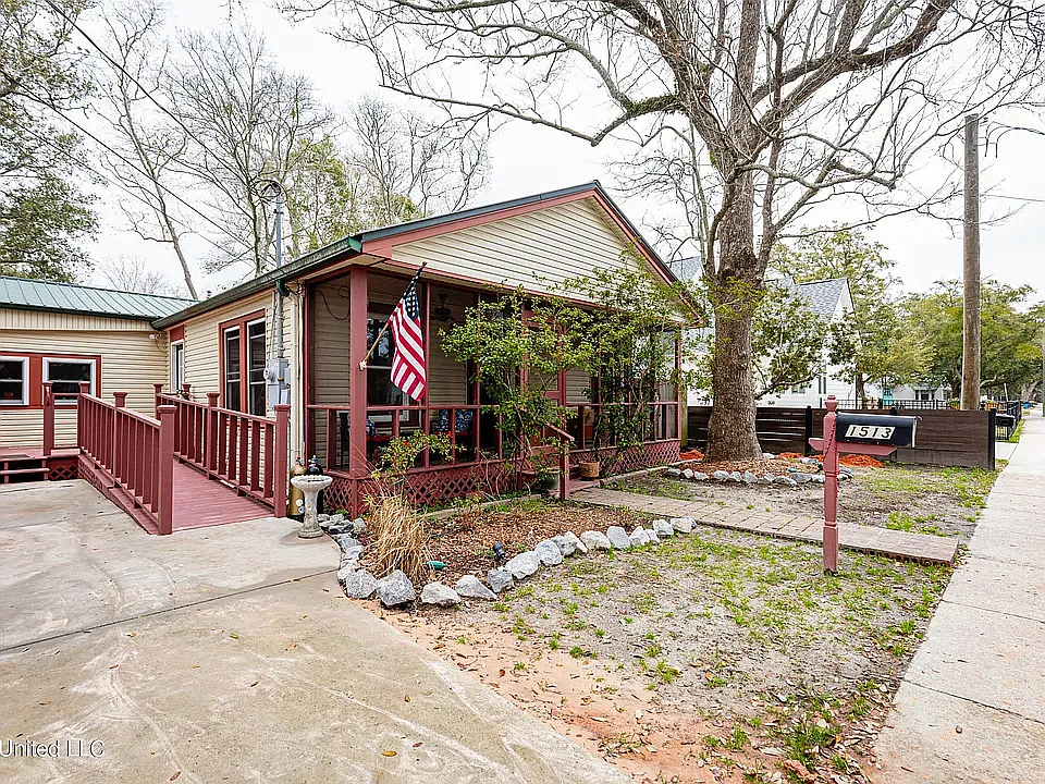 Building Photo - 1513 Porter Ave