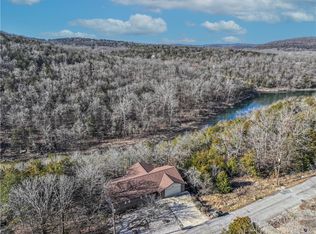 15 N Star Loop, Holiday Island, AR 72631