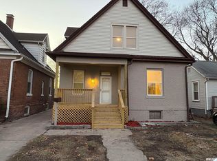 1111 N Walnut St, Springfield, IL 62702