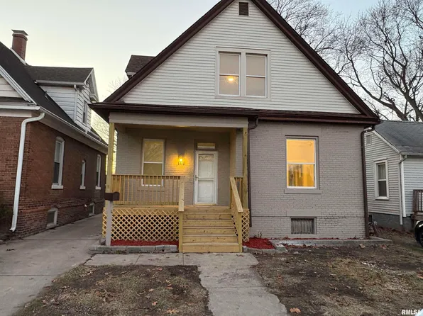 1111 N Walnut St, Springfield, IL 62702