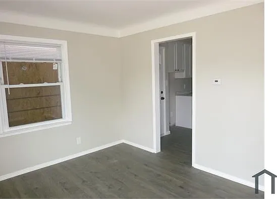 2 bed, 844 sqft, $1,000 — Photo 4