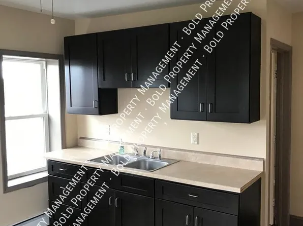 547 N 10th St APT 3, Lebanon, PA 17046