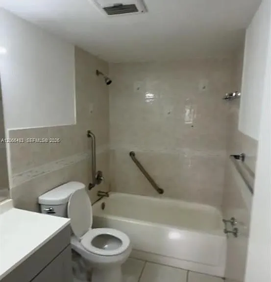 15225 NE 6th Ave #B310 — Photo 5