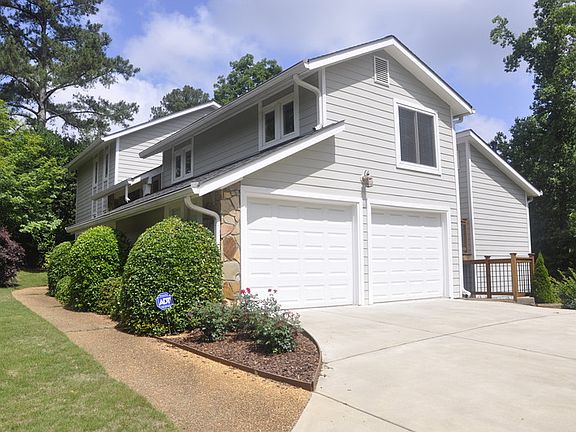 2nd image of 3389 Somerset Trce SE