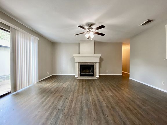 4th image of 7355 Corian Park Dr