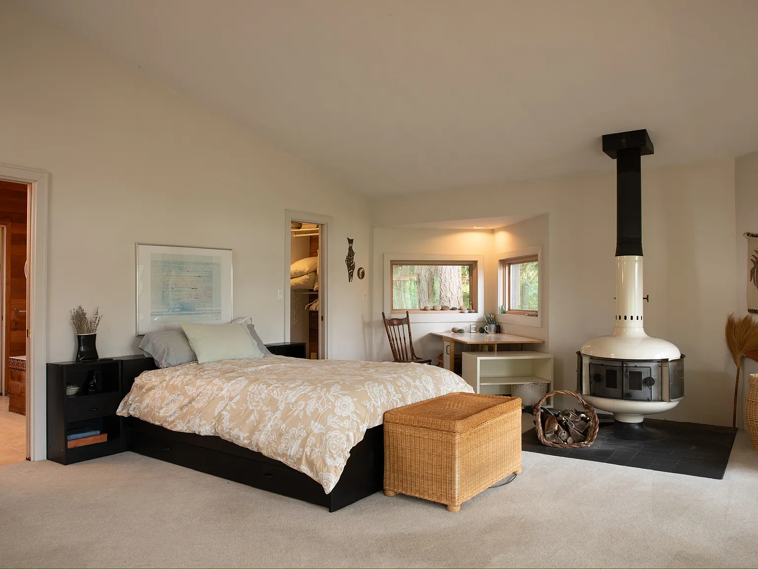 2 bed, 2.5 bath, 2516 sqft, $3,000 — Photo 3