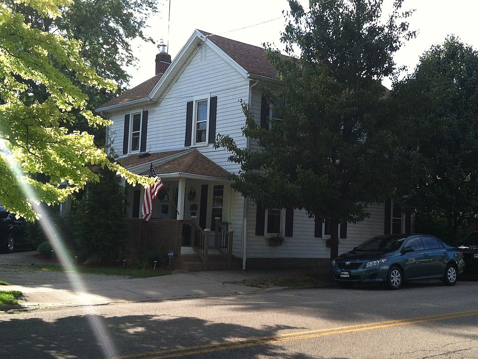 1st image of 243 N Plum St