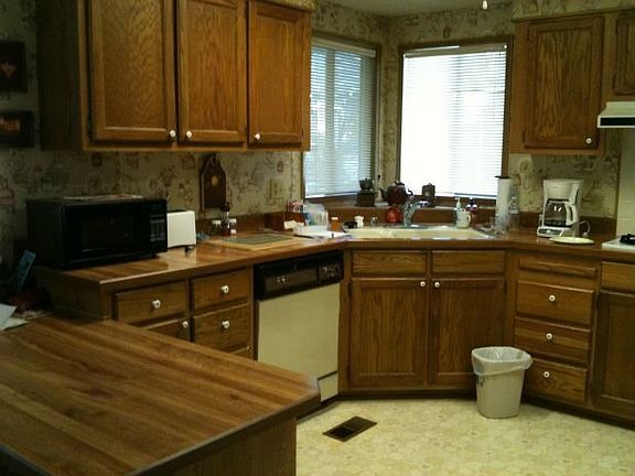 3rd image of 20 Rollingwood Dr Spc 5