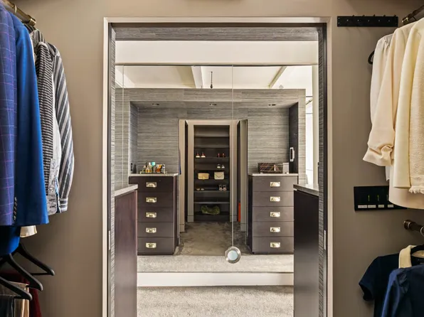 30 West 15th Street image 12 of 24