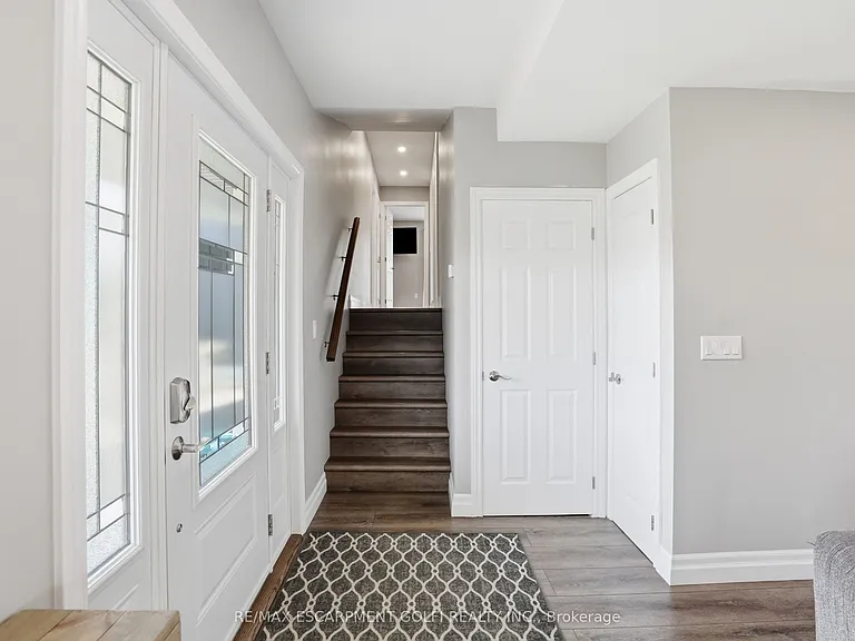 11404 Lakeshore Rd #UPPER — Photo 3