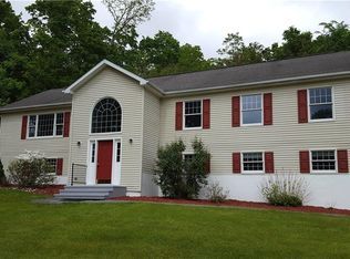 14 Country Hill Rd, Brewster, NY 10509