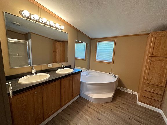 4th image of 5319 Albury Ct