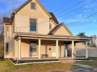 322 E Harrison St, Oakland City, IN 47660