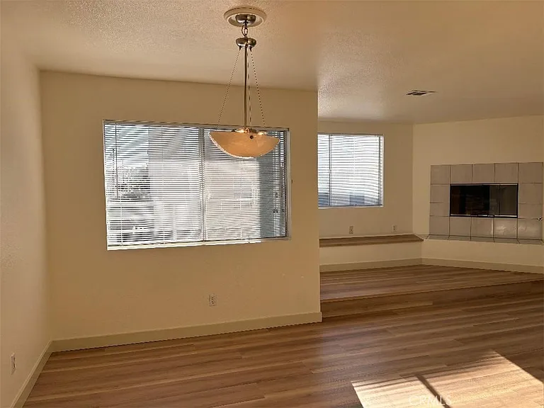 976 W Hamilton Ave #3 — Photo 2