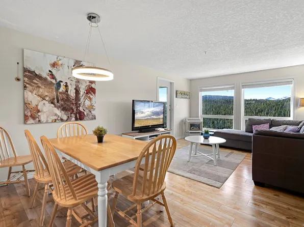1201 Henry Rd #312, Courtenay, BC V9J