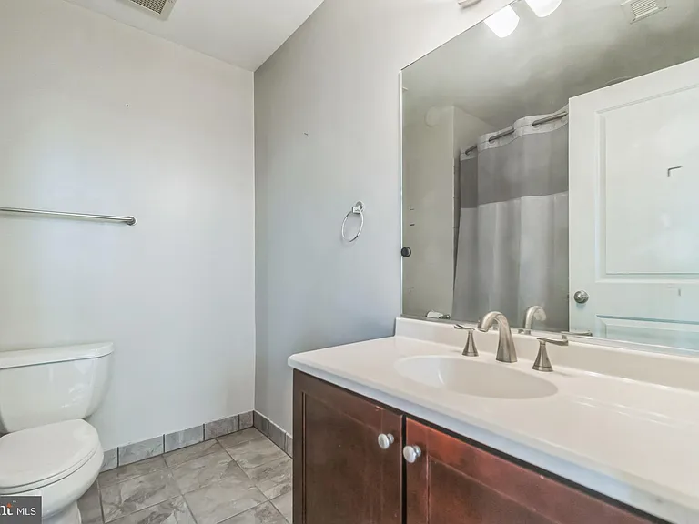 701 Lamont St NW #20 — Photo 21