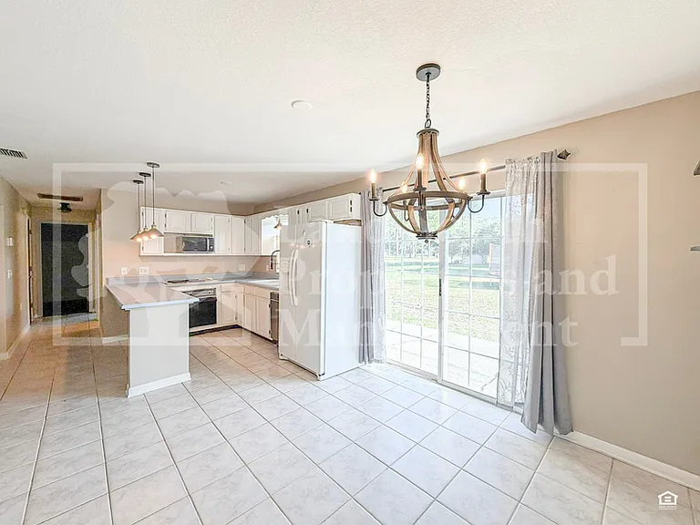 7935 Chase Rd — Photo 10