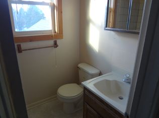 8604 Caldwell Rd, Mukwonago, WI 53149