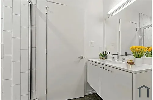 2538 W Girard Ave #A Photo 1