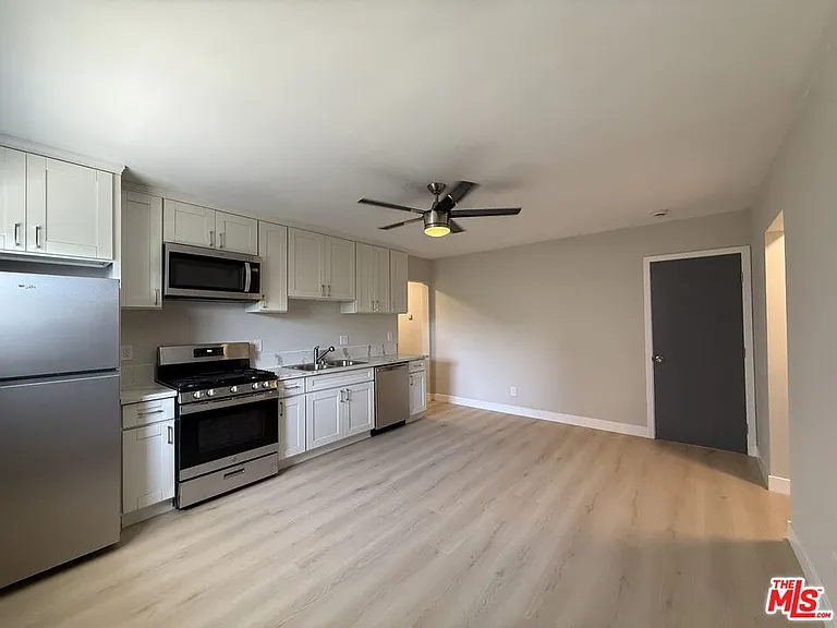 1505 S Cochran Ave #1 — Photo 16