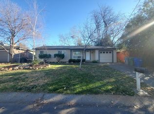 2895 Kenco Ave, Redding, CA 96002