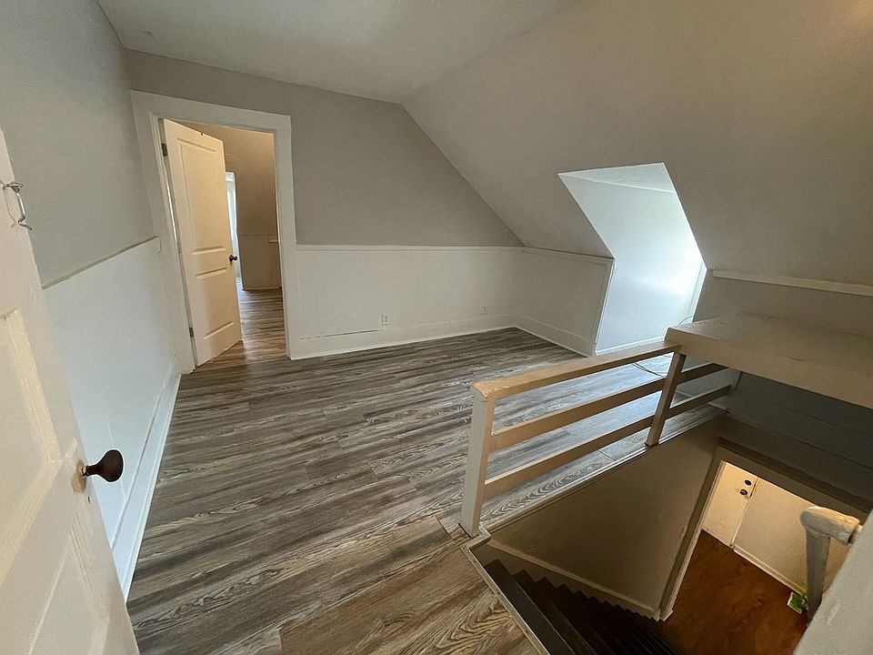 1st image of 201 Elyria St #2B