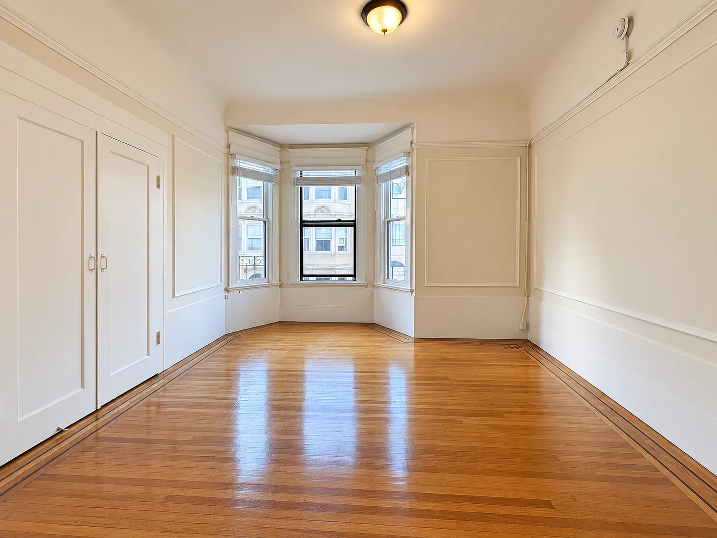 Bright Nob Hill 1BR with In-Unit Laundry | Pet Friendly — Photo 3