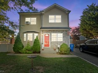25 Livingston Ave, Avenel, NJ 07001