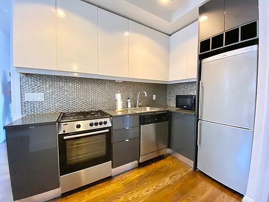 Rented by Simply Brooklyn Realty Inc | media 11