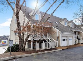 546 Riverfront Way, Knoxville, TN 37915