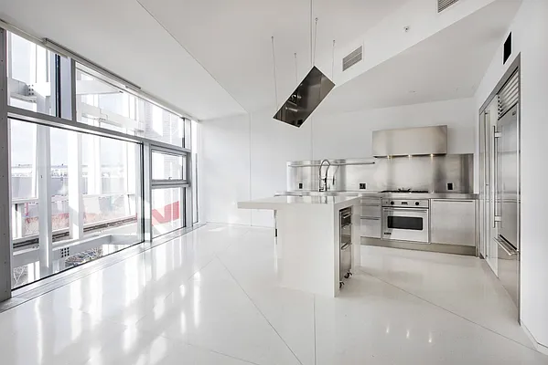 Rented by Keller Williams NYC | media 18