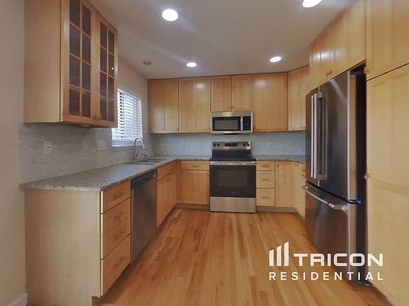 5th image of 3526 S Norfolk Way